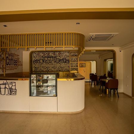 Vrr Astoria Hotel & Convention Center Jigani المظهر الخارجي الصورة