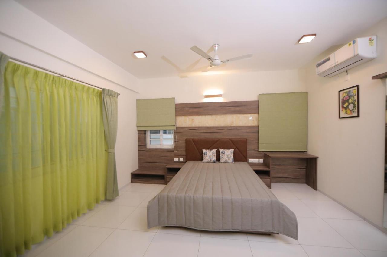Vrr Astoria Hotel & Convention Center Jigani المظهر الخارجي الصورة
