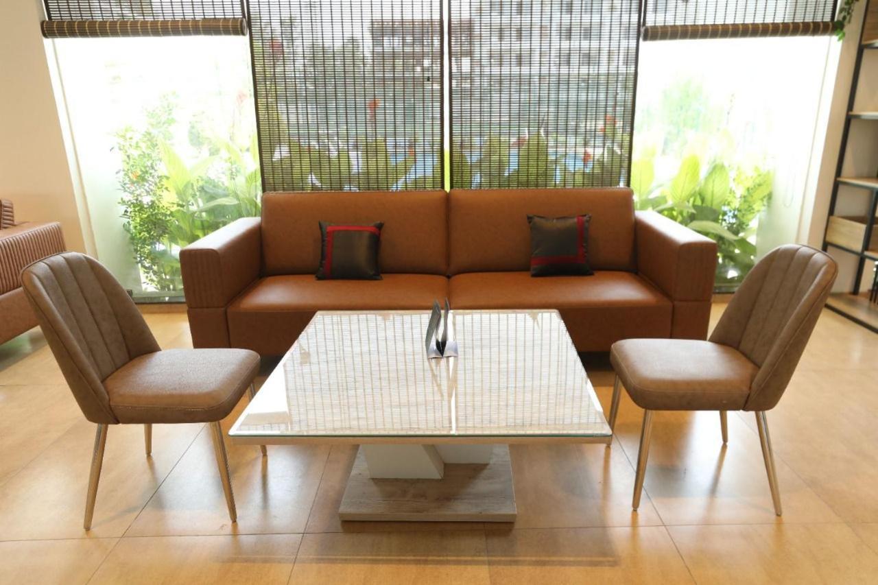 Vrr Astoria Hotel & Convention Center Jigani المظهر الخارجي الصورة